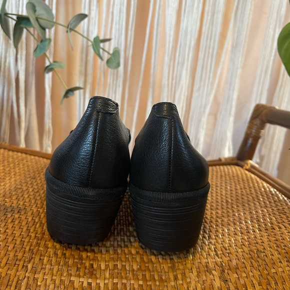 Fly London Black Wedge Shoes with Elastic Straps US size 10 Europe size 42 US 10 - Picture 15 of 16